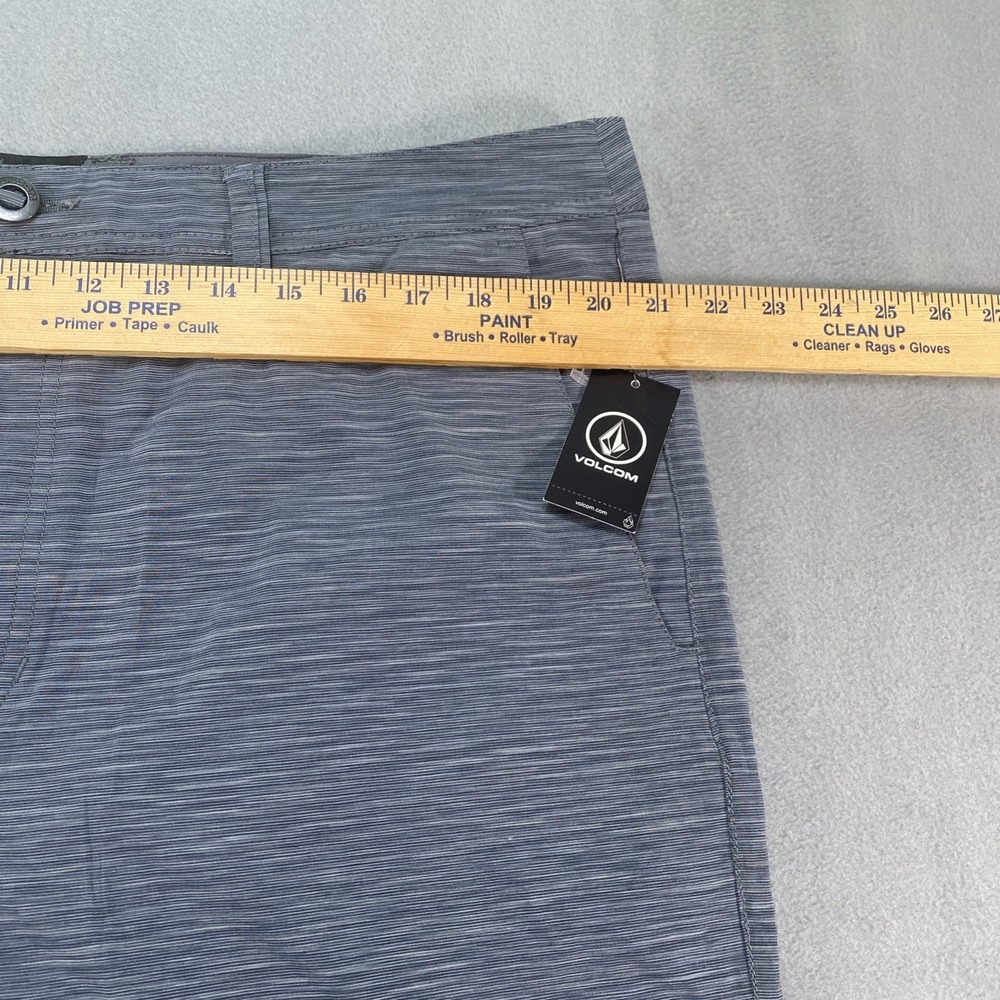 Volcom Mens Surf Turf 4 Way Stretch Gray Shorts Surfing Outdoor Beach 38 NWT - Picture 9 of 11